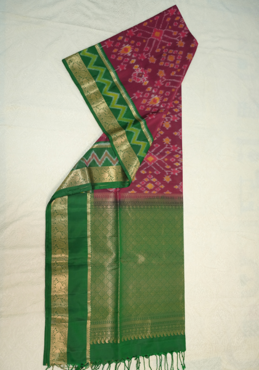 Burgundy/Dark Green Pure Soft Silk Saree with Kanchi border-SSS03 — Magenta/Emerald green — photo 2