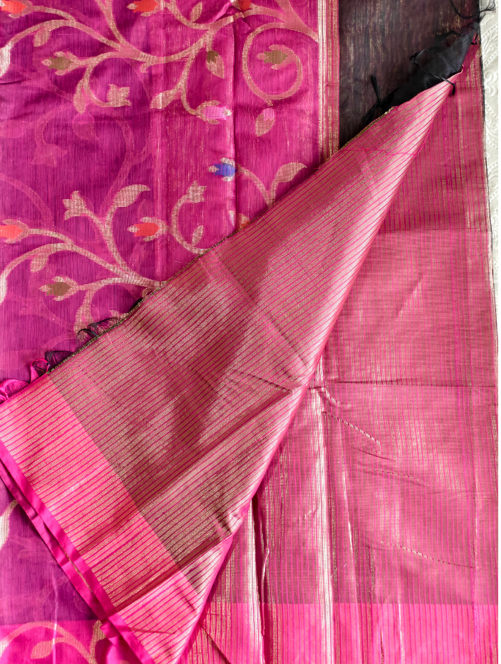 Linen Cotton Tissue Saree with Jamdani work- Black saree with Pink border — Black and Pink — photo 3